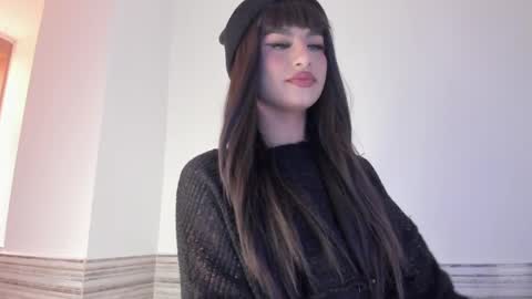 Snapshot of sophia_cambpell chatting on June 2, 2026, 9:17 pm Sophia online show from June 2, 2026, 9:17 pm