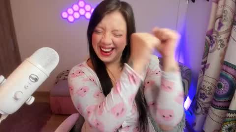 sophia_grants online show from February 16, 2026, 1:13 am