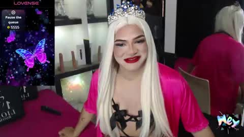 sophia_hott01 online show from November 8, 2025, 12:16 pm