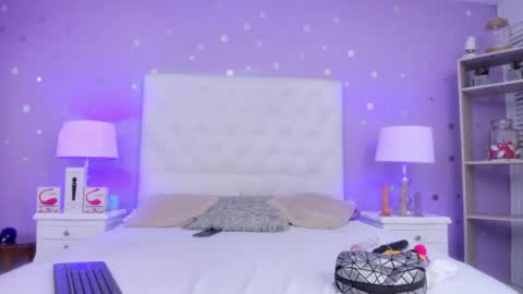 Sophia  online show from March 4, 2025, 7:32 pm