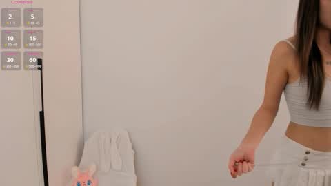 QUEEN OF SQUIRT online show from October 24, 2025, 9:28 am