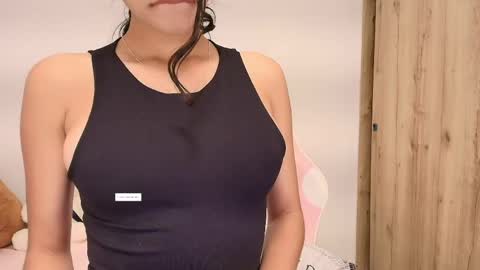 Sophia Storm online show from April 18, 2026, 2:04 am