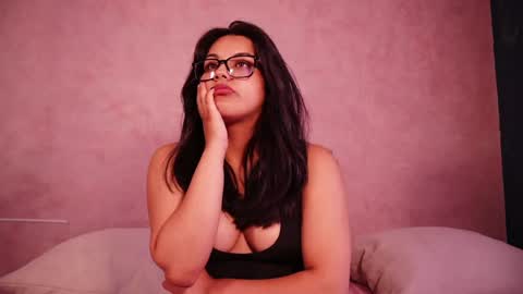 Snapshot of sophia_wilsonn_ chatting on April 29, 2026, 4:22 pm Sofi online show from April 29, 2026, 4:22 pm