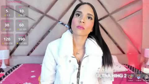 Snapshot of sophiaa_paris chatting on May 11, 2026, 3:01 am Sophia Paris online show from May 11, 2026, 3:01 am