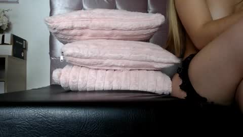 SophiaLee online show from March 13, 2026, 11:33 pm