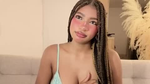 Snapshot of sophiabloss1 chatting on February 6, 2026, 5:12 am Sophia online show from February 6, 2026, 5:12 am