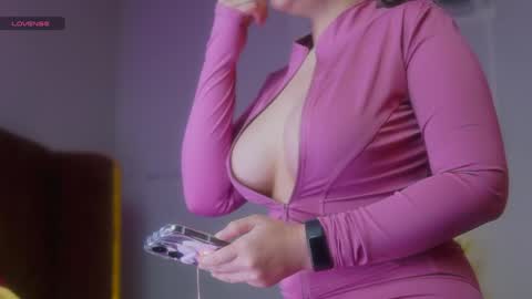 Sophia online show from April 8, 2026, 7:58 pm