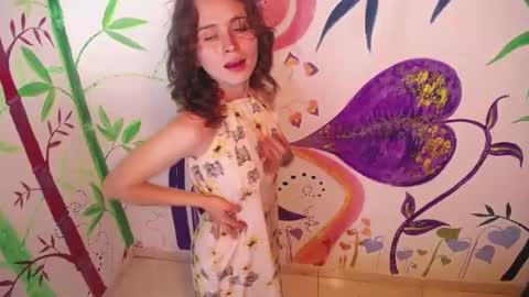 Snapshot of sophiamiller6 chatting on June 8, 2026, 3:51 am sophiamiller6 online show from June 8, 2026, 3:51 am