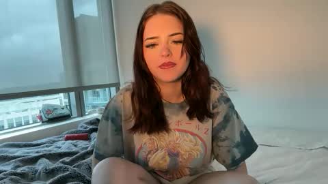 sophiarenae online show from February 27, 2026, 7:14 pm