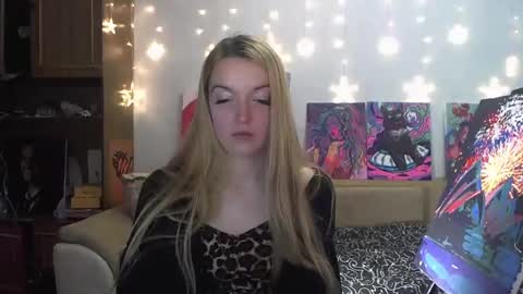 SophiaSonata online show from December 14, 2024, 2:45 am