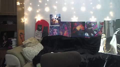 SophiaSonata online show from February 18, 2025, 7:19 pm