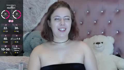 sophiastarr10 online show from October 31, 2025, 8:43 pm