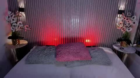 sophicollins online show from February 5, 2026, 11:04 am