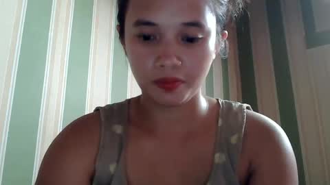 sophie_193 online show from June 4, 2026, 6:52 am