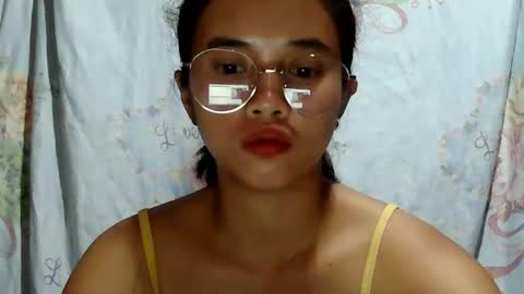 sophie_193 online show from June 6, 2026, 5:06 pm