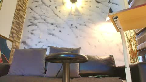 Sophie online show from December 20, 2025, 1:40 pm