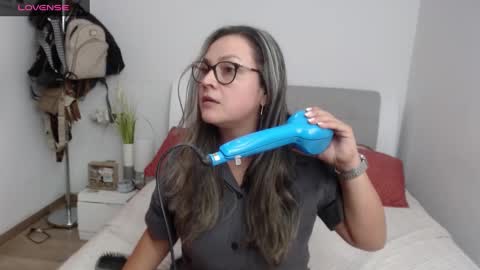 Sofa online show from December 8, 2024, 1:13 am