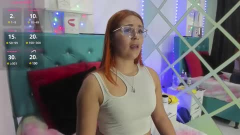 sophie_new25 online show from March 6, 2025, 11:58 am