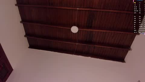 sophie_smith19 online show from April 24, 2026, 2:19 pm