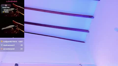 Sophie Sweet online show from February 3, 2026, 3:48 am