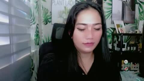 Snapshot of sophiebaley_ chatting on November 14, 2025, 10:51 pm Sophie online show from November 14, 2025, 10:51 pm