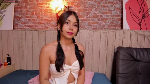 Sophie online show from December 31, 2024, 12:15 pm