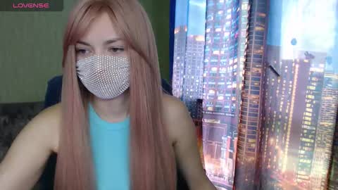 Sophie online show from March 17, 2026, 8:50 am