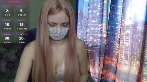 Sophie online show from March 19, 2026, 8:51 am