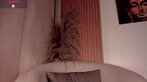 Sophie online show from March 28, 2026, 11:15 pm