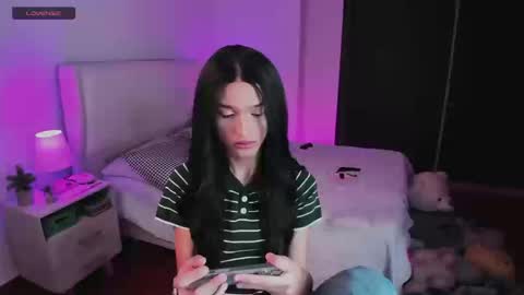    online show from September 12, 2025, 1:38 am