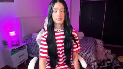    online show from December 3, 2025, 6:10 am