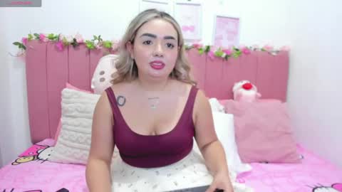 Snapshot of sophiee_rosee chatting on May 10, 2026, 11:10 pm sophiee rosee online show from May 10, 2026, 11:10 pm