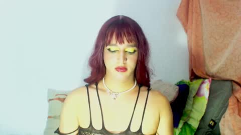 sophiehillsxo online show from January 31, 2025, 5:09 am