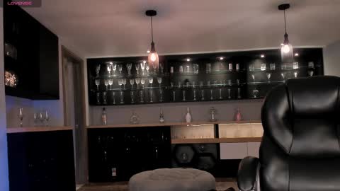 Sophie  Palmer online show from February 16, 2025, 1:27 pm