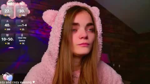 Sophie and my bestie Mandy    online show from December 7, 2024, 11:29 am