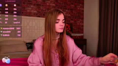 Sophie and my bestie Mandy    online show from December 28, 2024, 4:52 pm