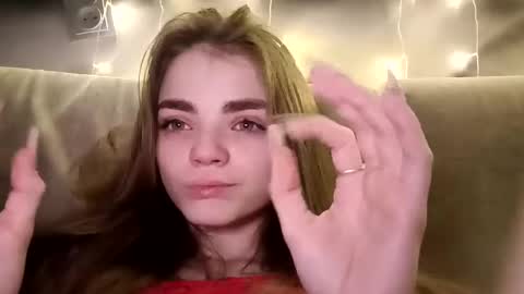 Sophie and my bestie Mandy    online show from January 2, 2025, 2:54 am