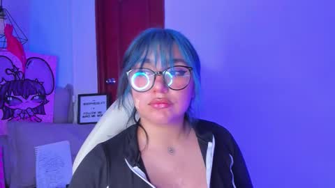   Sophie  online show from February 5, 2026, 10:25 pm