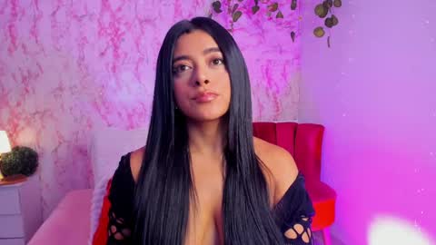 Snapshot of sophiiewilson chatting on May 13, 2026, 2:53 am Sophie Wilson online show from May 13, 2026, 2:53 am