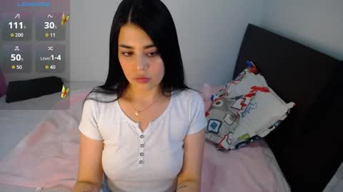 Sophy  online show from October 22, 2025, 9:14 pm