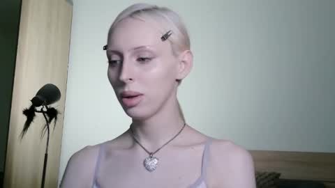 sora999999999 online show from March 12, 2026, 3:51 pm