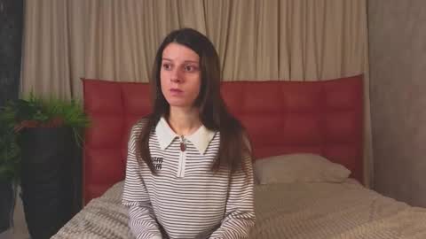 sorayanox online show from December 17, 2025, 2:56 pm