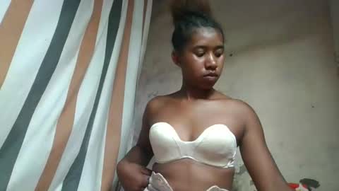 Snapshot of soriettezah chatting on April 11, 2026, 1:59 pm soriettezah online show from April 11, 2026, 1:59 pm