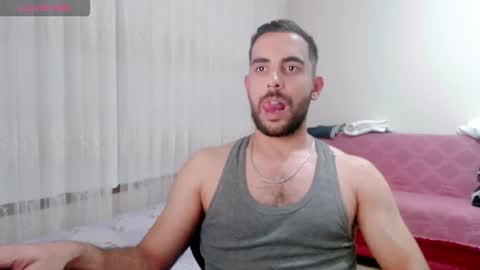 luis online show from December 4, 2025, 9:34 pm