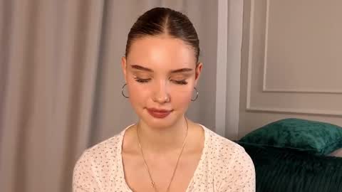 Snapshot of soul_garden chatting on November 27, 2025, 3:36 pm sylene online show from November 27, 2025, 3:36 pm