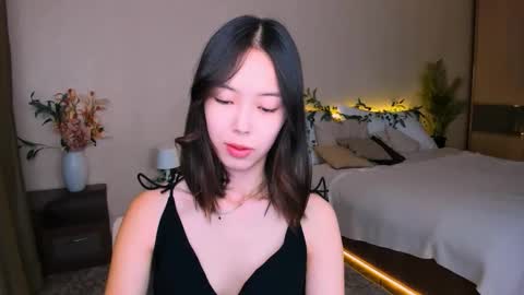 soulharmoonyy online show from September 16, 2025, 1:23 pm