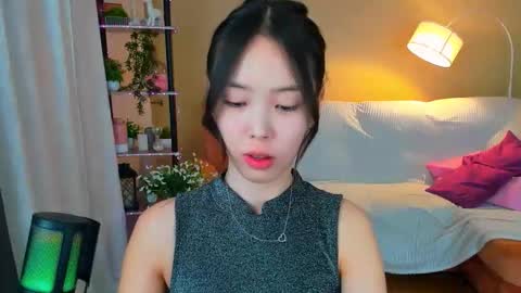 soulharmoonyy online show from October 17, 2025, 7:27 pm