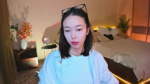 soulharmoonyy online show from October 18, 2025, 11:33 am