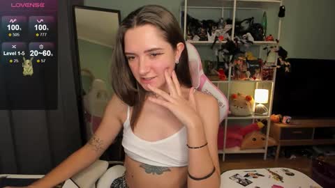 Snapshot of soulmate__ chatting on November 14, 2025, 7:07 am soulmate__ online show from November 14, 2025, 7:07 am