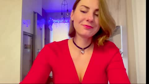 Snapshot of soulmategirl chatting on February 14, 2025, 12:36 pm SoulMate online show from February 14, 2025, 12:36 pm